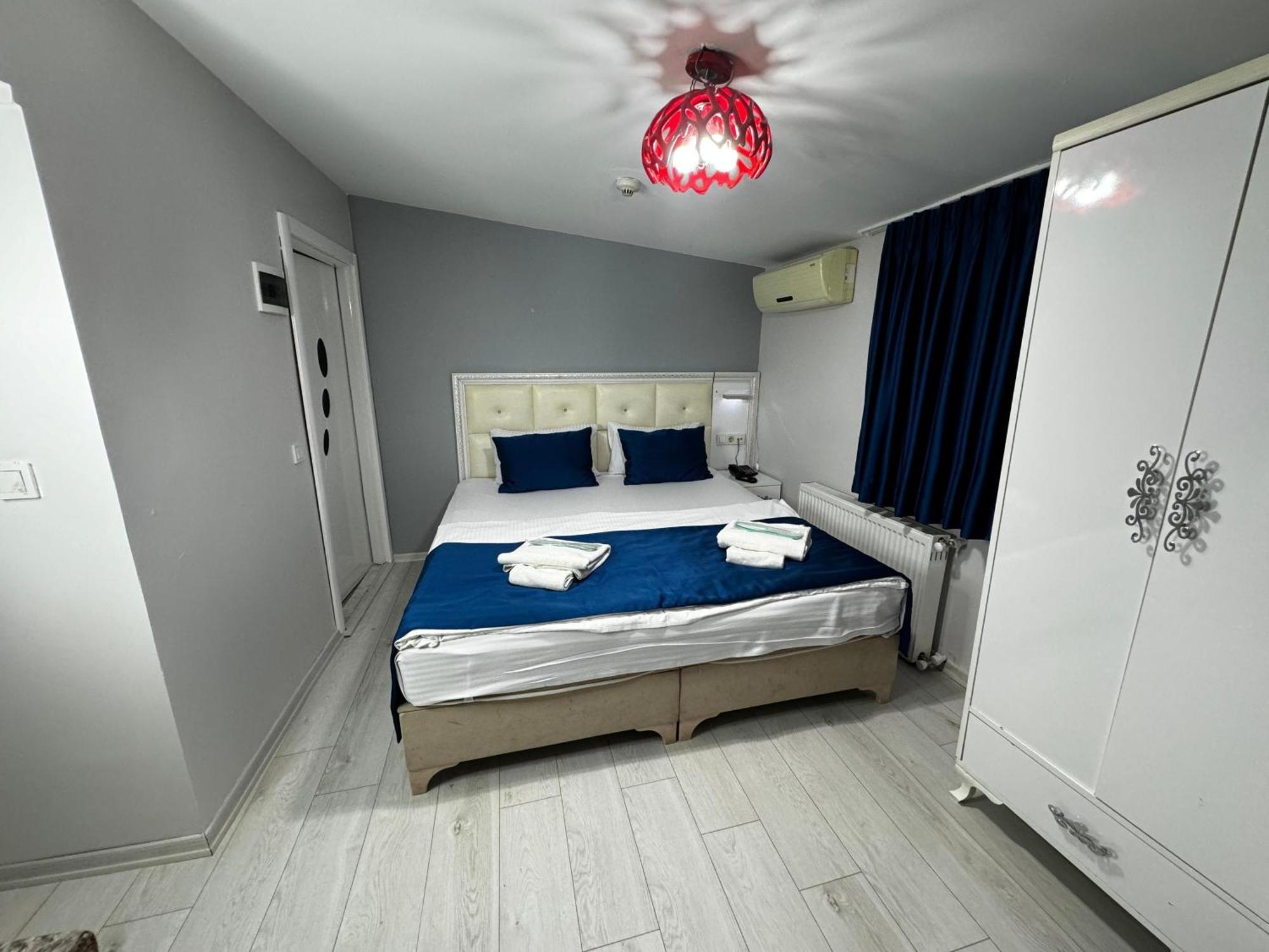 Taksim Istiklal Suites Estambul Exterior foto