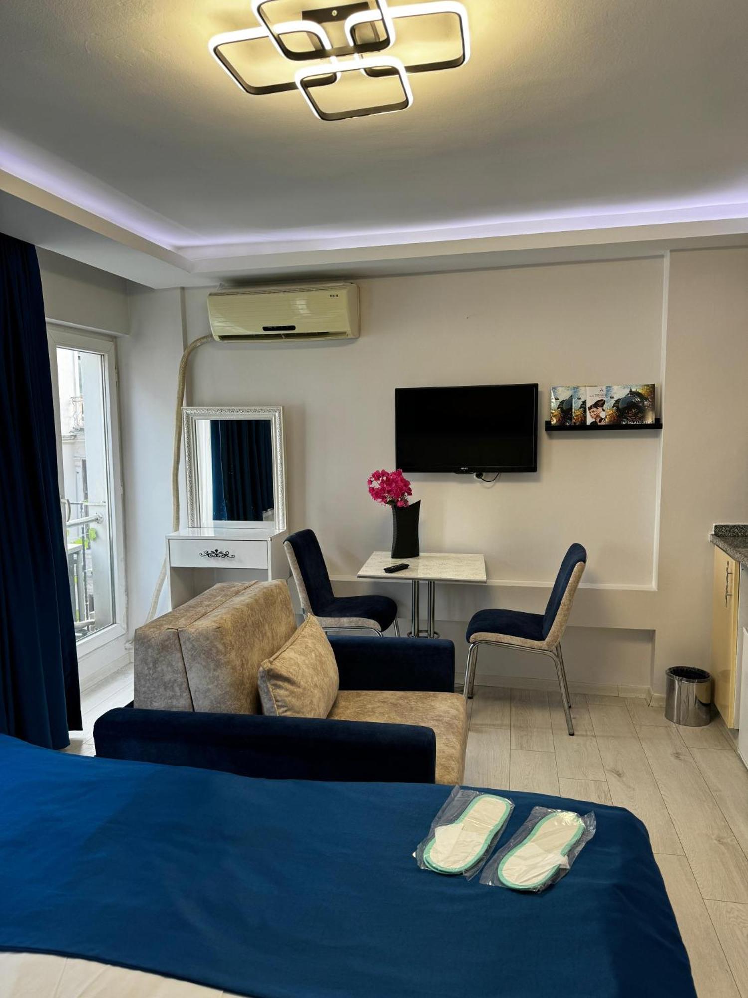 Taksim Istiklal Suites Estambul Exterior foto