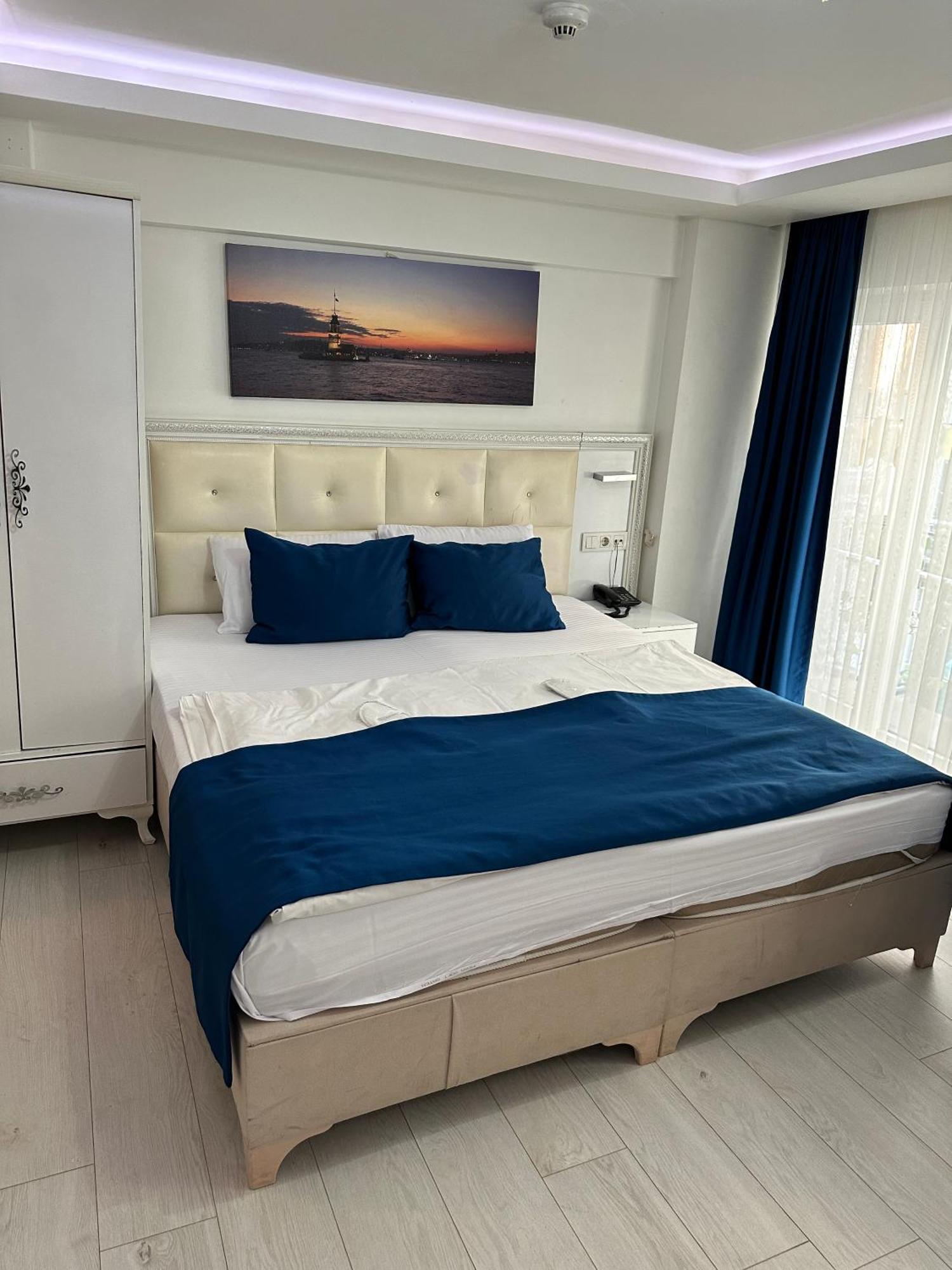 Taksim Istiklal Suites Estambul Exterior foto